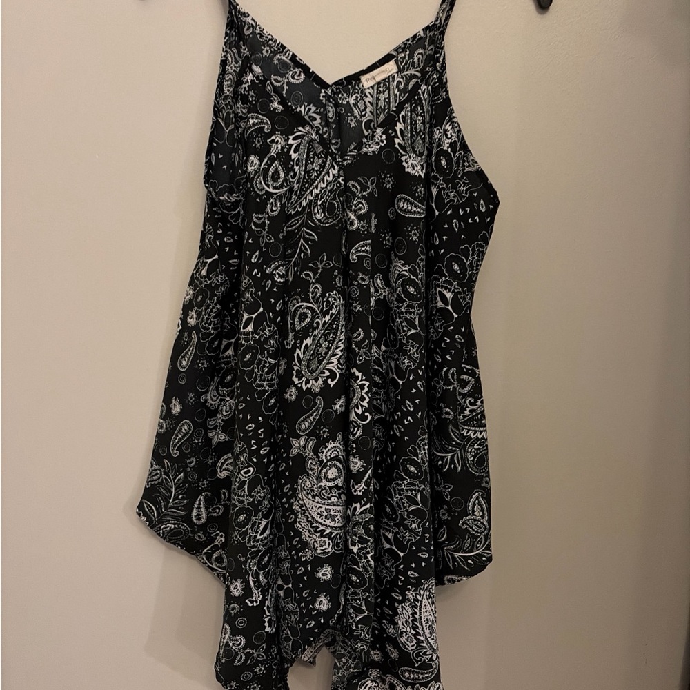 Rebellion Black & White Paisley Spaghetti Strap Camisole